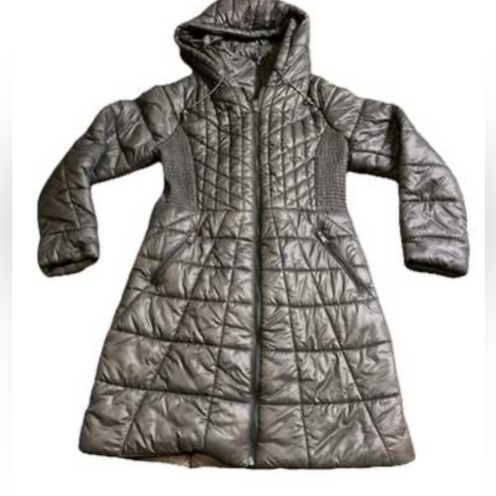 Celsius Women’s Size S Black Quarter Puffer Quilted‎ Coat